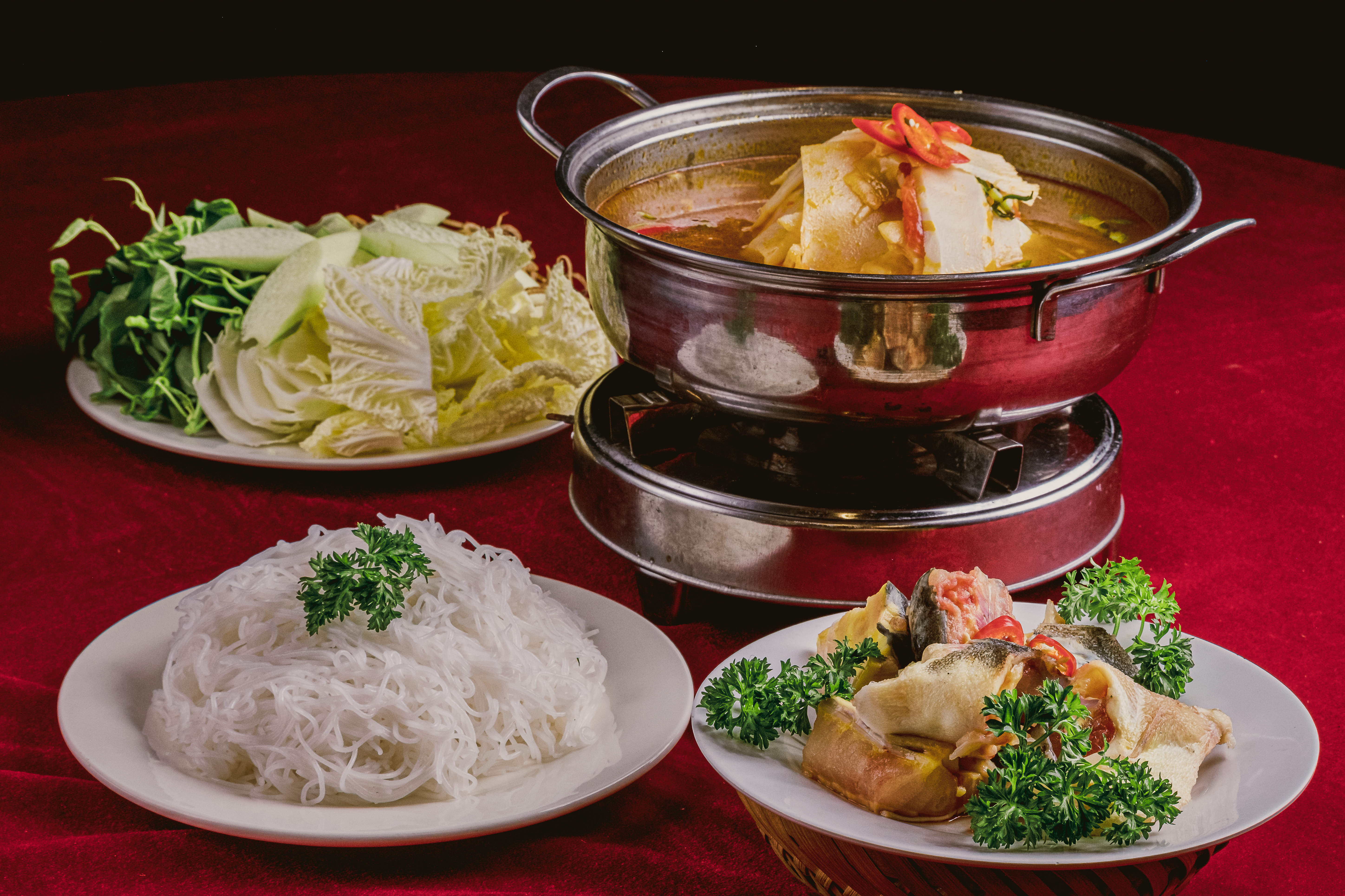 Lẩu cá tầm măng chua